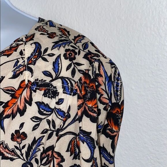 Velvet By Graham & Spencer Carly Blouse Size XS - Picture 8 of 15